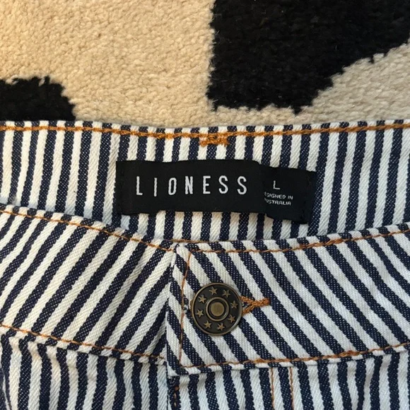 Lioness Top Model navy and White Striped jeans wide leg size large - Picture 3 of 5